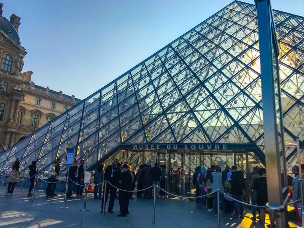 Paris France blog Louvre museum